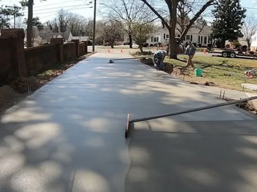 Commercial concrete walkway and curbing by Burton Concrete